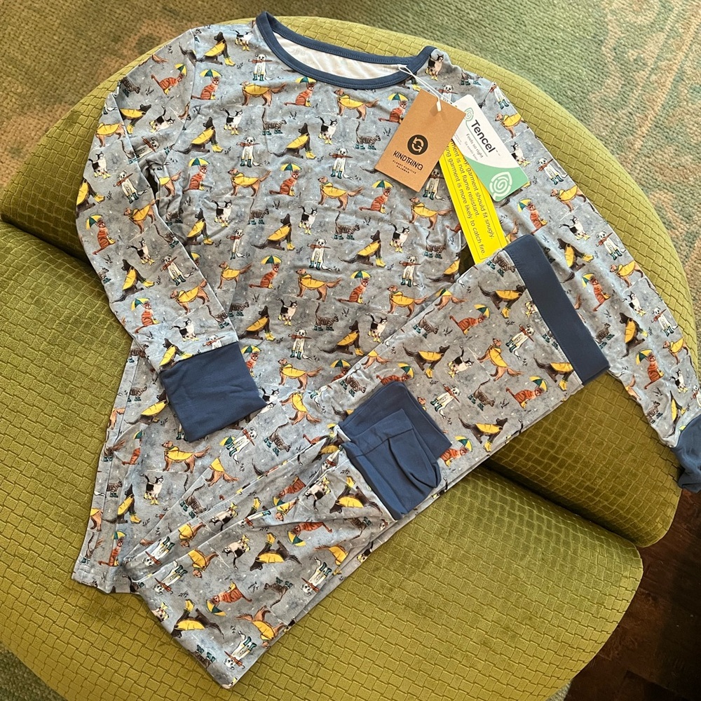 Wildwoven/Kindthings Raining Cats and Dogs pajama set NWT